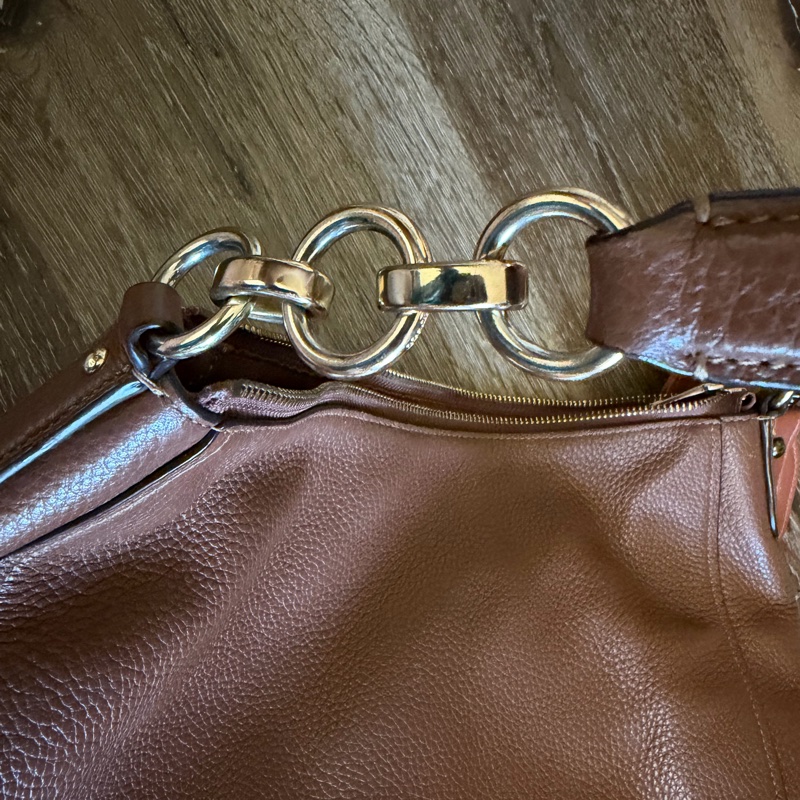 COACH 真皮月牙包 可肩背斜背-2