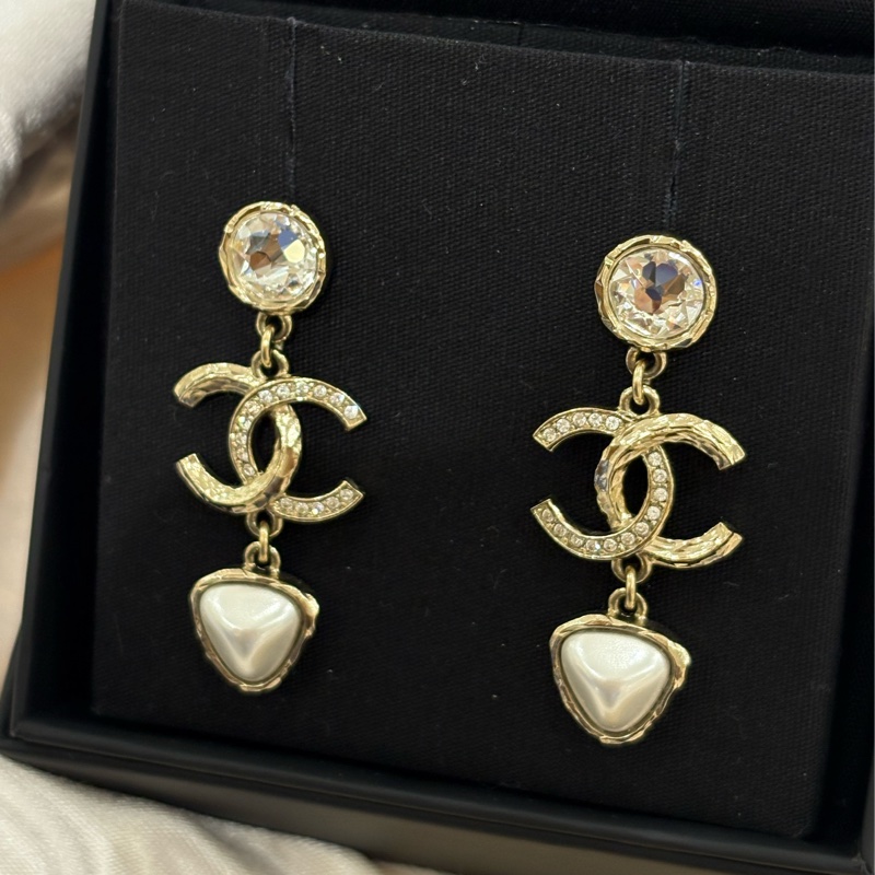 Chanel CC 耳環 全新-1