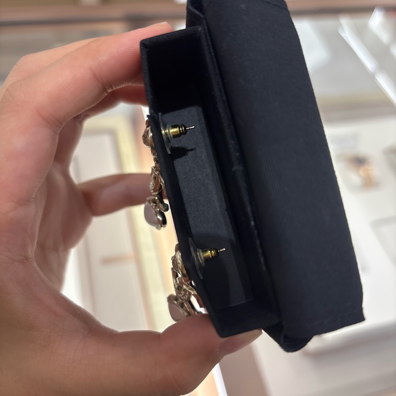 Chanel CC 耳環 全新-6