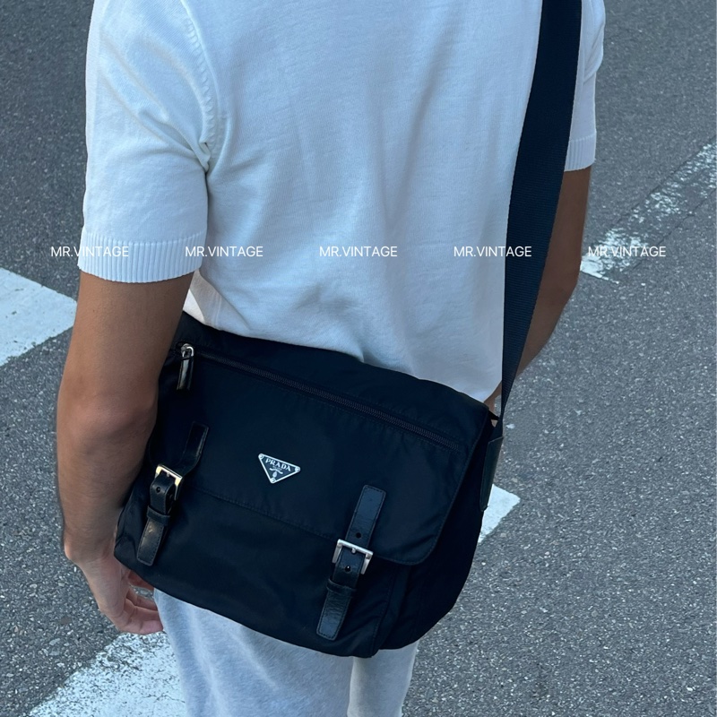 🏷️ Prada 郵差包-1