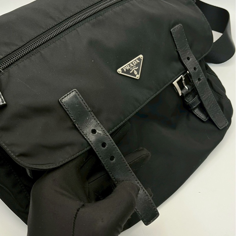 🏷️ Prada 郵差包-6