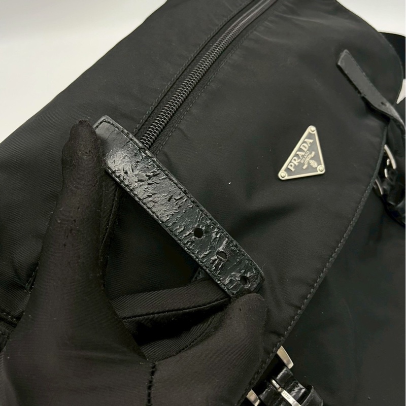 🏷️ Prada 郵差包-8