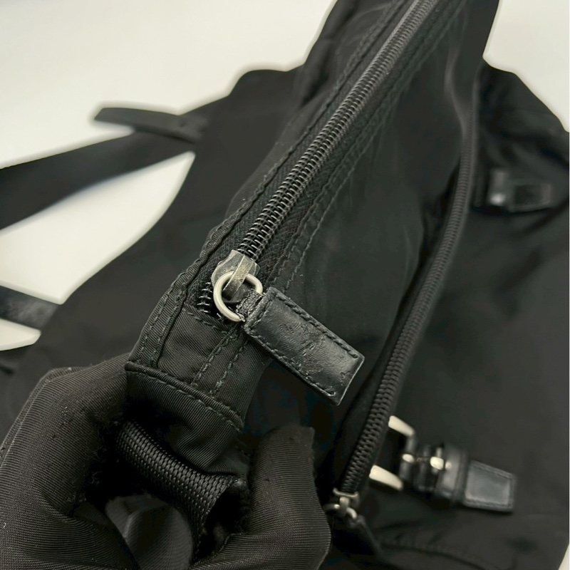 🏷️ Prada 郵差包-10