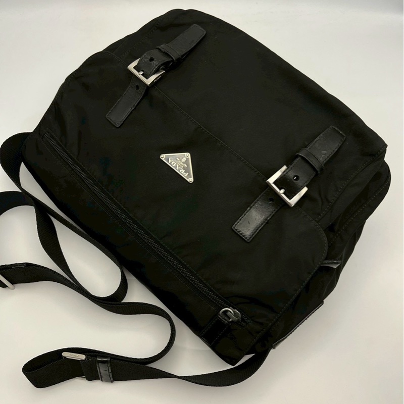 🏷️ Prada 郵差包-12