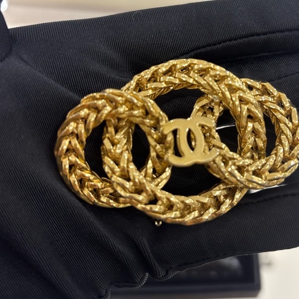 Chanel CC 復古胸針-8