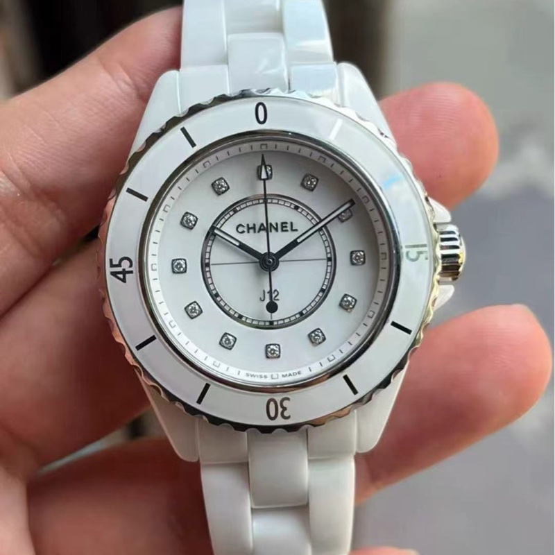 Chanel J12白鑽錶 99新配件齊全-2