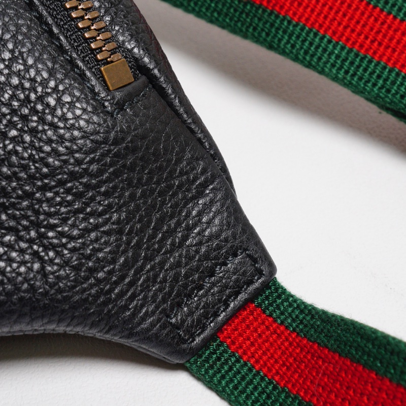 Gucci 綠紅背帶 胸/腰包 小號(黑色)-9