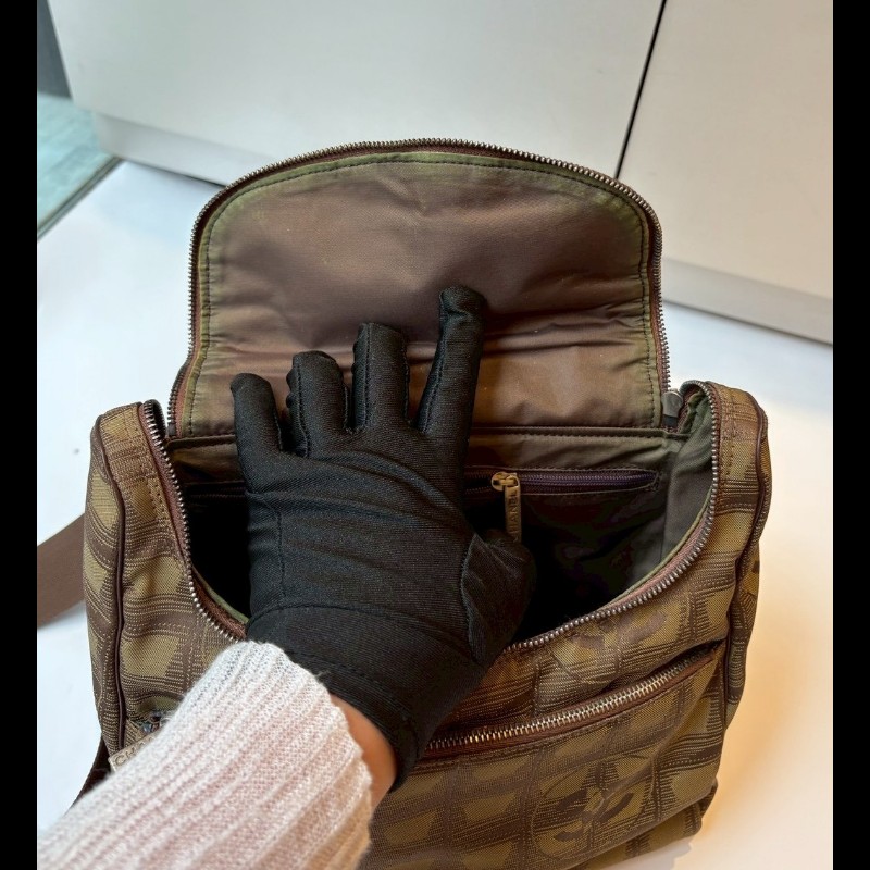 Chanel 軍綠緹花布斜背/後背包-23