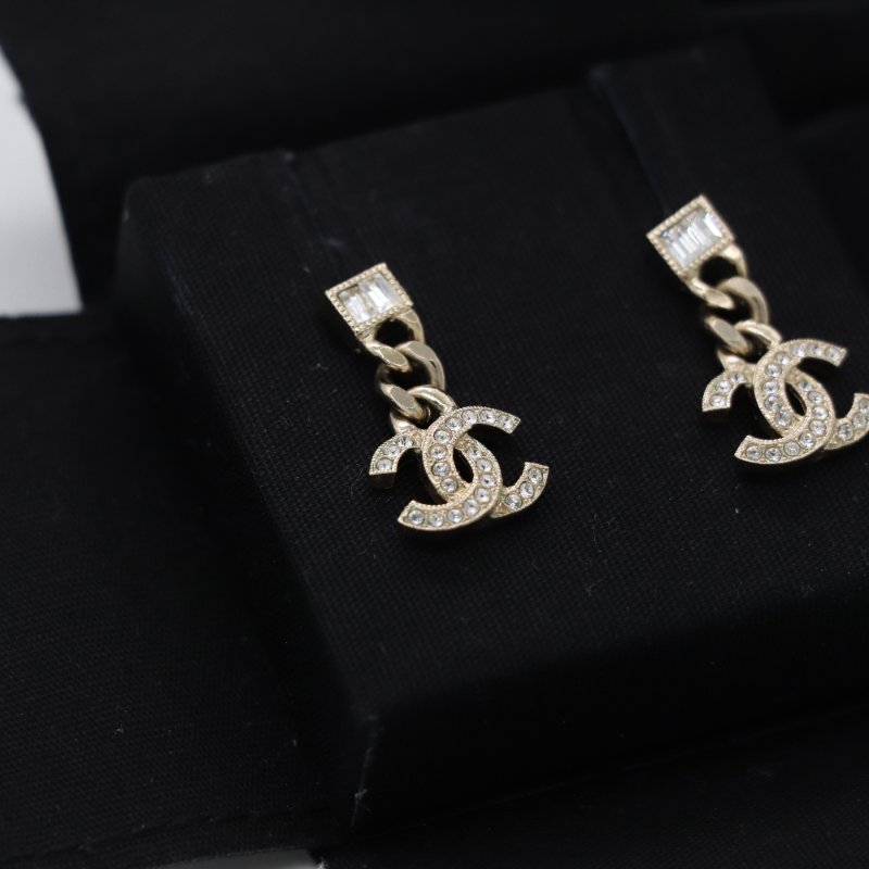Chanel 香奈兒 CC Logo 水鑽 小方糖 淡金 耳環 耳釘-1