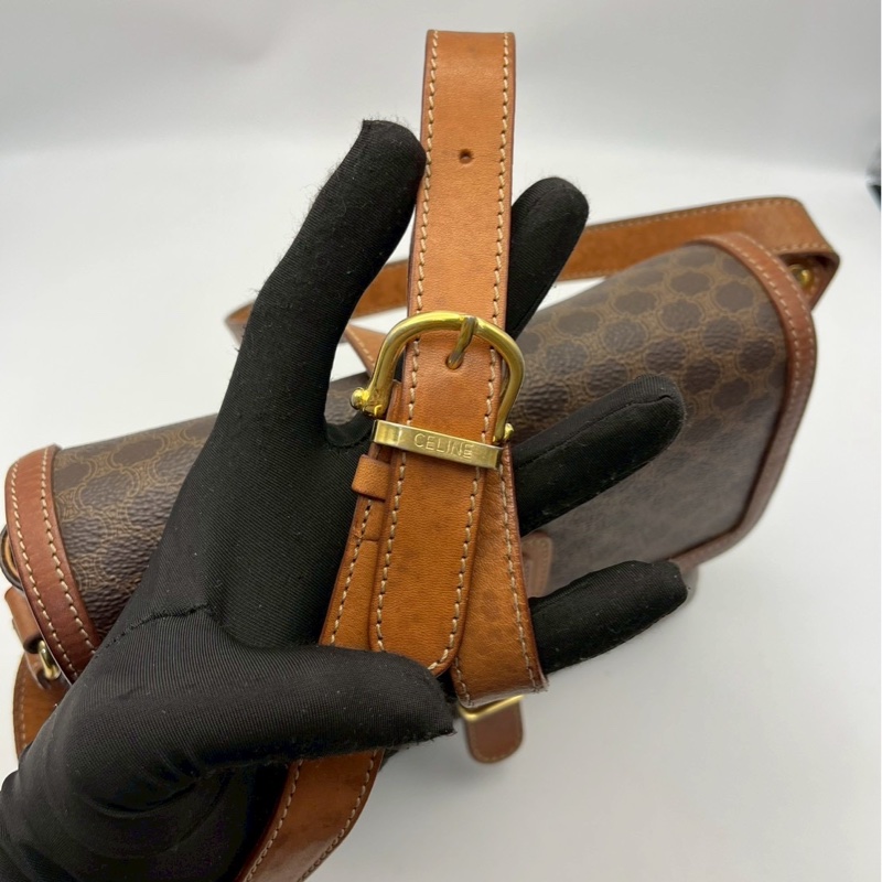 🏷️ Celine 斜背包-8