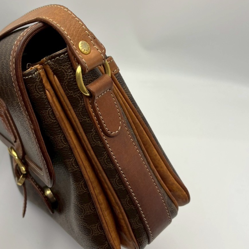 🏷️ Celine 斜背包-37