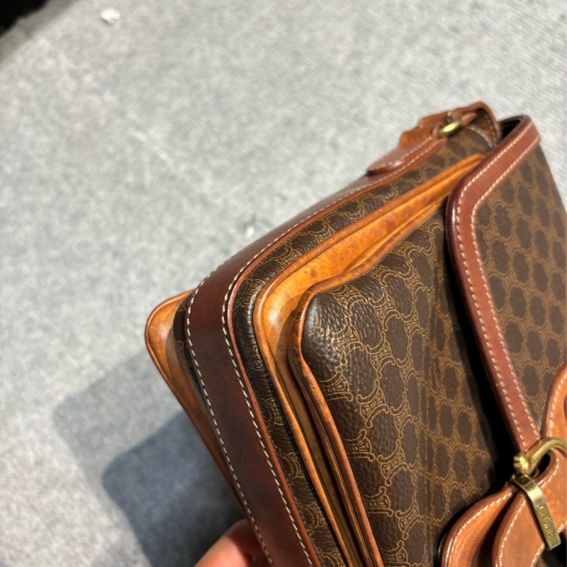 🏷️ Celine 斜背包-15