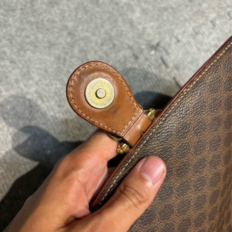 🏷️ Celine 斜背包-19