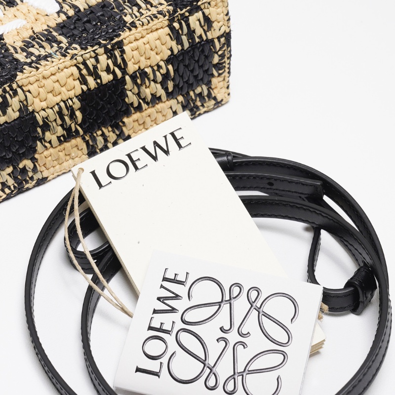 LOEWE 草編籃子 迷你托特包(附背帶)-12