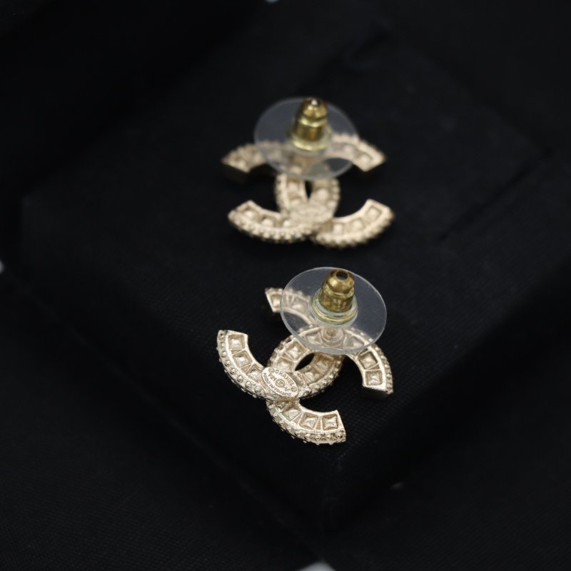 Chanel 香奈兒 CC Logo 水鑽 淡金色 耳環 耳釘-4
