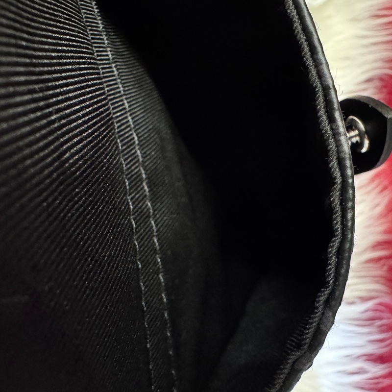 LV Christopher MM 黑灰老花雙口袋後背包 晶片款 離櫃品-14