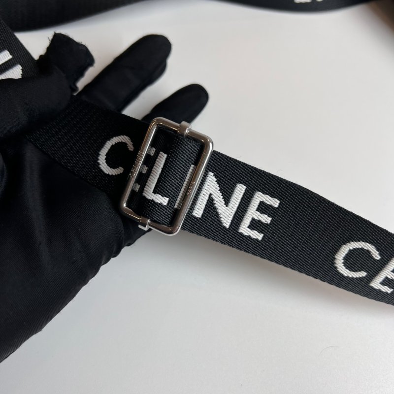 CELINE 老花相機包-8