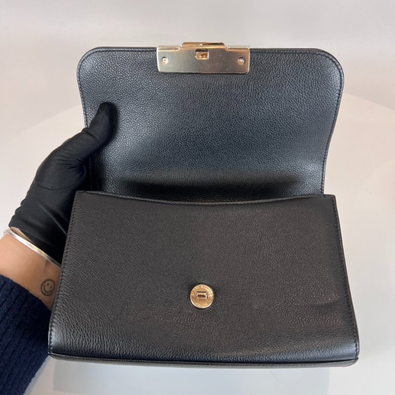 CHANEL 23開 黑牛皮CLICK 兩用包-5