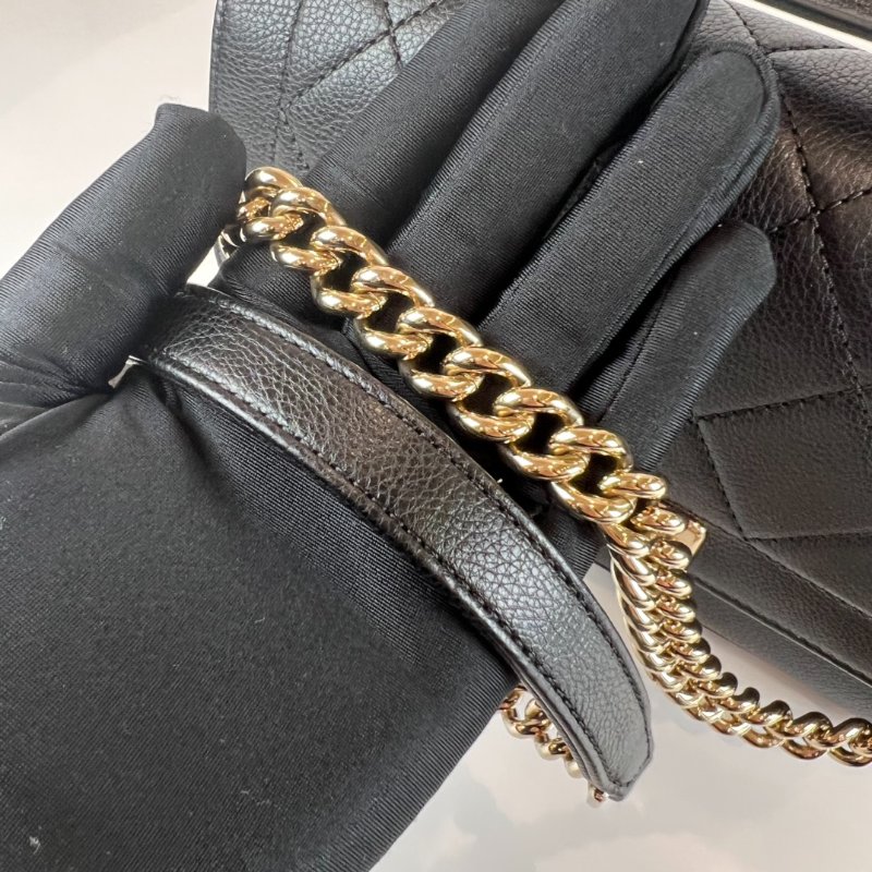 CHANEL 23開 黑牛皮CLICK 兩用包-11