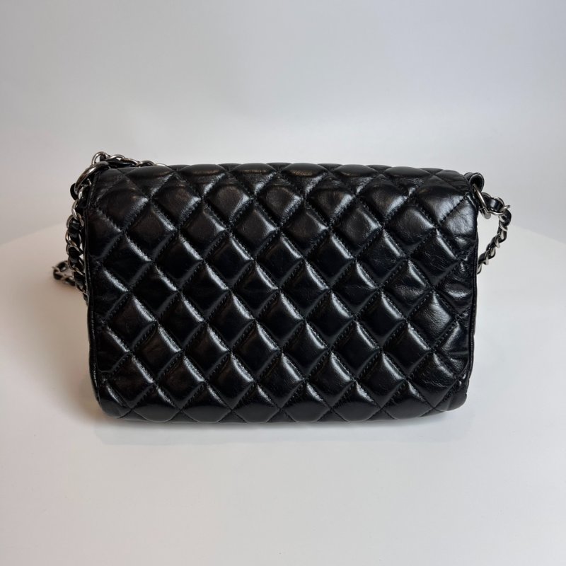 CHANEL 15開 黑BOY系列 翻蓋菱格紋肩背包-1