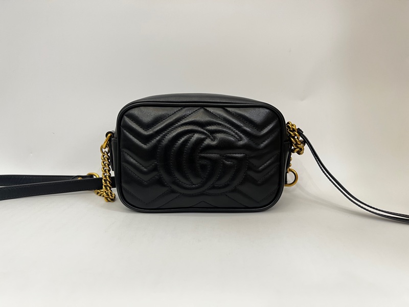 Gucci 黑牛皮山型紋霧金釦Marmont Mini 斜背包-1