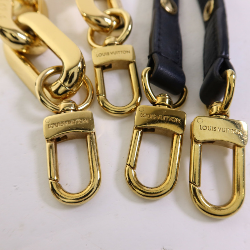 LOUIS VUITTON Monogram Embossed Coussin BB金扣鏈帶手挽肩背兩用袋-10