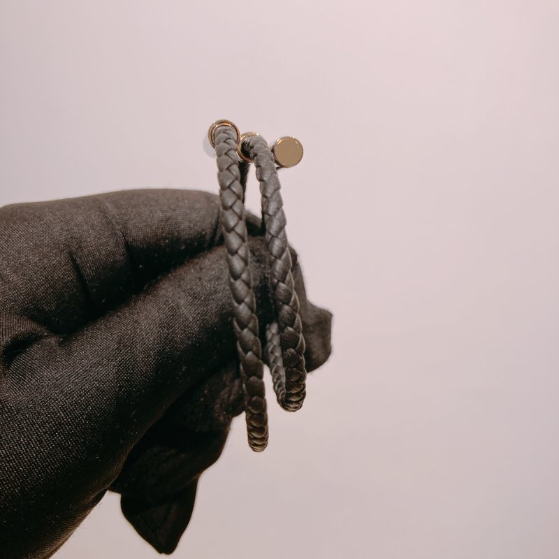 TW4519 Hermes 愛馬仕 H字皮手繩Tornis Tresse Bracelet T4 Noir x PHW-3