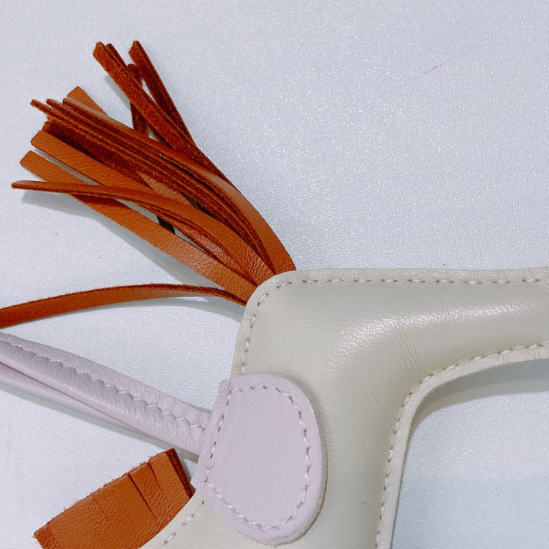 TW4522 Hermes 愛馬仕 馬仔掛件 小皮具Rodeo Charm PM Craie/Gold/mauve Pale-8