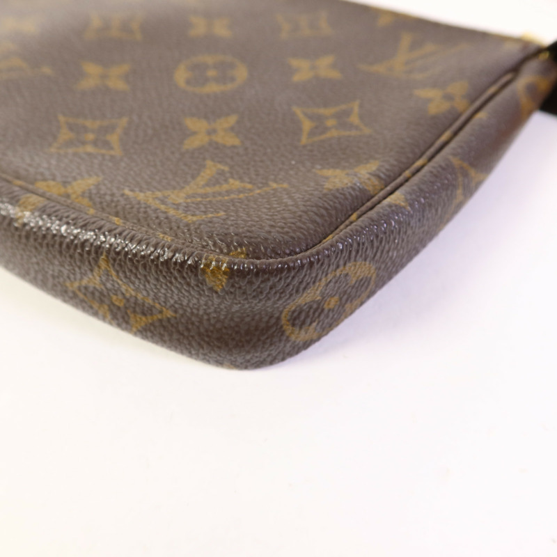 LOUIS VUITTON Monogram Pochette Accessoires金扣手挽袋棕色-12