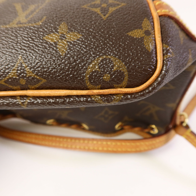 LOUIS VUITTON Monogram Nano Noe金扣肩背袋-21