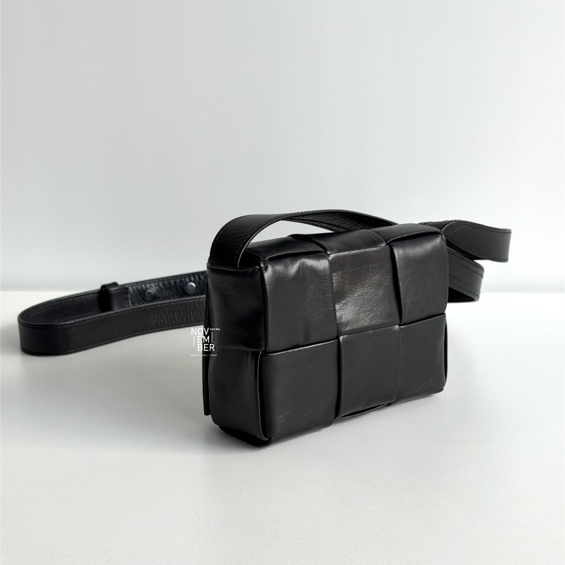 閒置新✨ Bottega Veneta BV 寶緹嘉 Cassette Mini 黑色-1