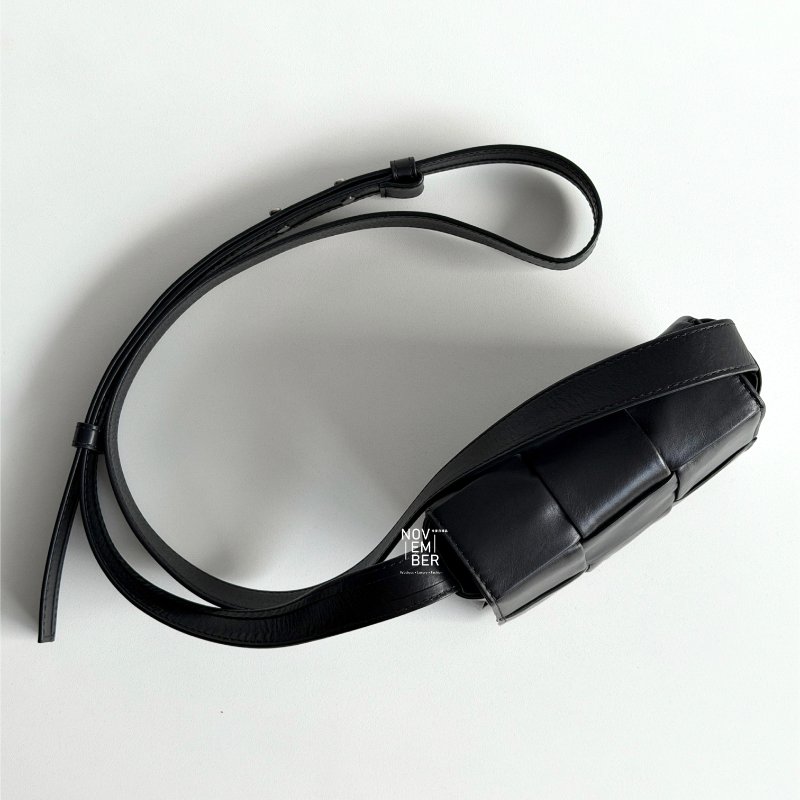 閒置新✨ Bottega Veneta BV 寶緹嘉 Cassette Mini 黑色-2