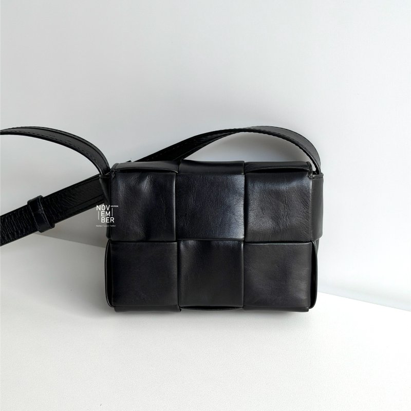 閒置新✨ Bottega Veneta BV 寶緹嘉 Cassette Mini 黑色-7