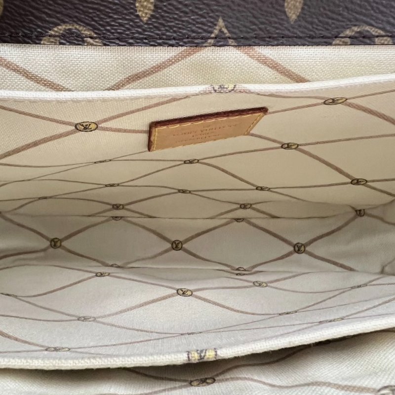 LV 限量款宮廷老花塗鴉郵差包 24.5*19*5 98新配件塵袋-4