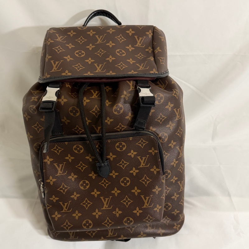 LV咖啡老花登山後背包-0