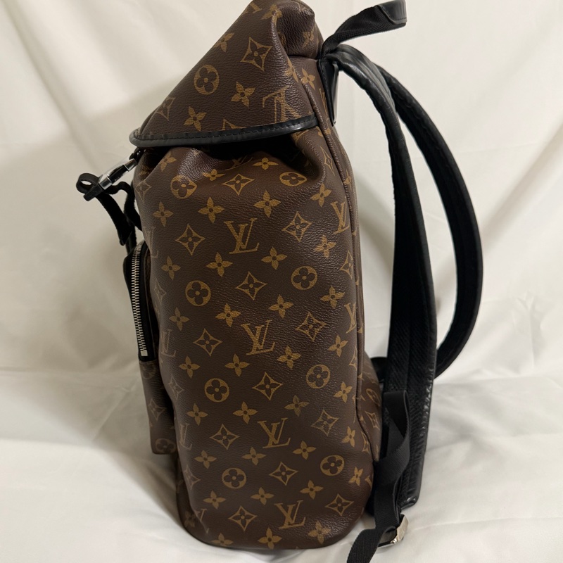 LV咖啡老花登山後背包-1