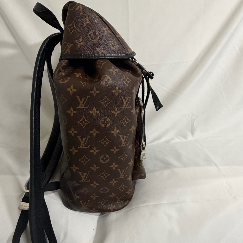 LV咖啡老花登山後背包-2