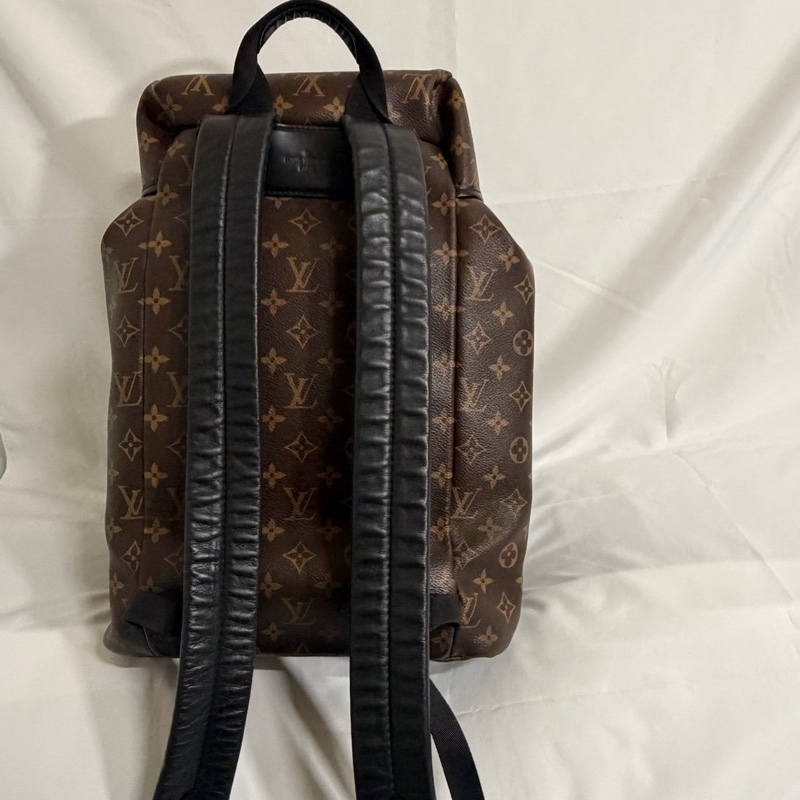 LV咖啡老花登山後背包-9