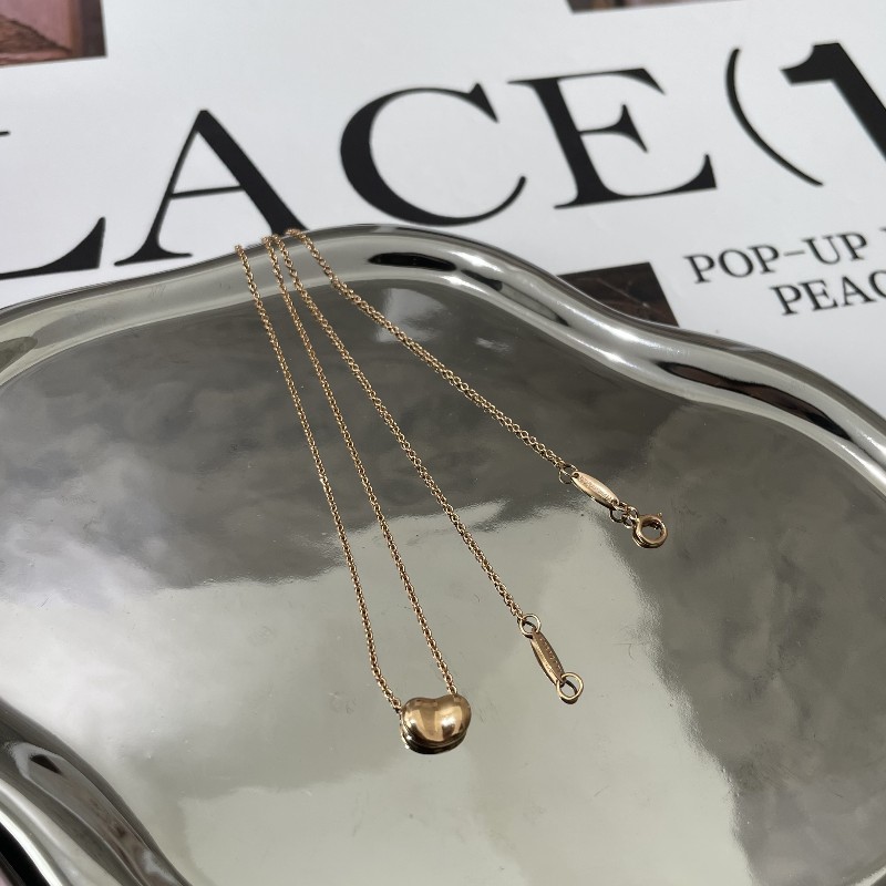 Tiffany 18k 玫瑰金豌豆項鍊  Elsa Peretti® Bean design 系列項鍊-1