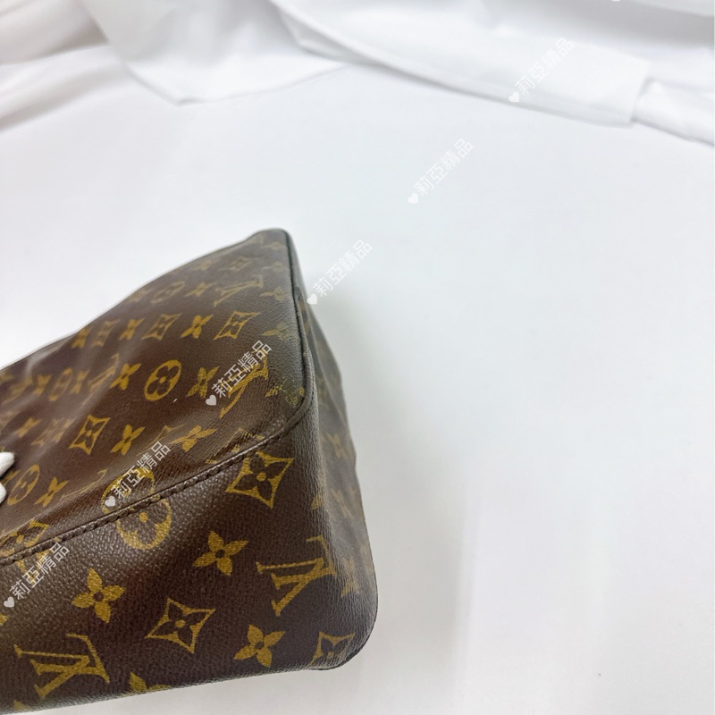 莉亞精品♡ LV Lioping 二手美包-9