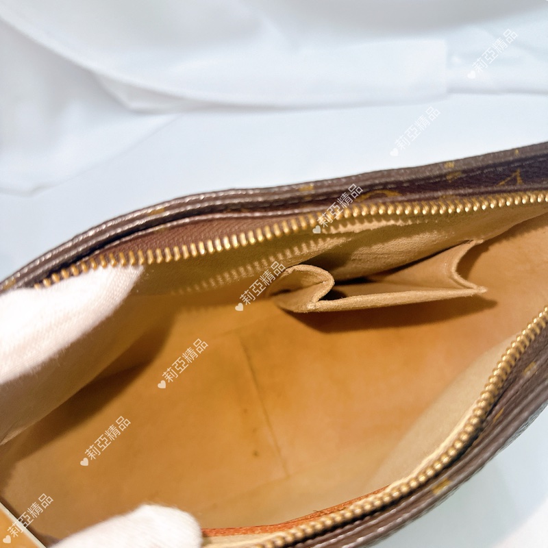 莉亞精品♡ LV Lioping 二手美包-14