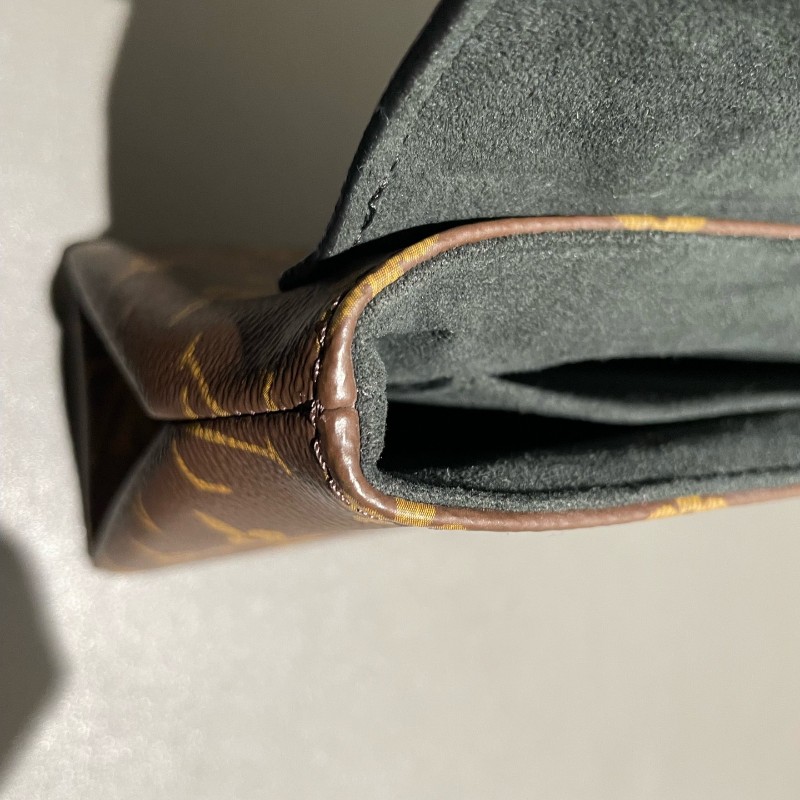 Lv Locky bb 鎖頭办 經典老花配黑色 肩背包-22