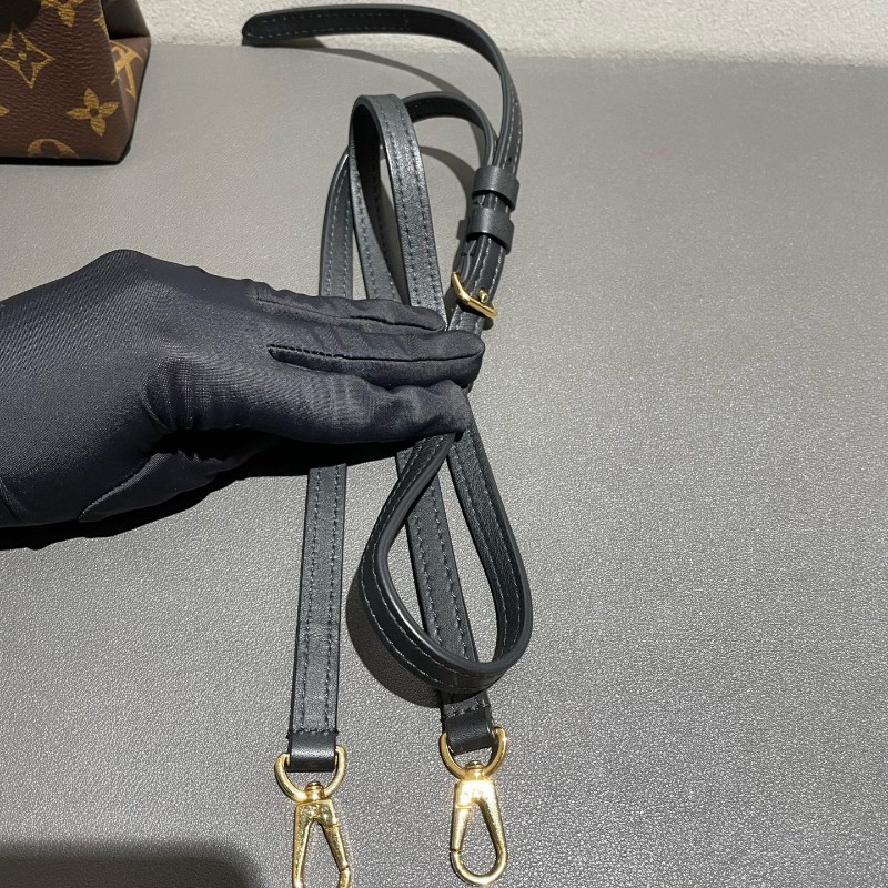 Lv Locky bb 鎖頭办 經典老花配黑色 肩背包-25