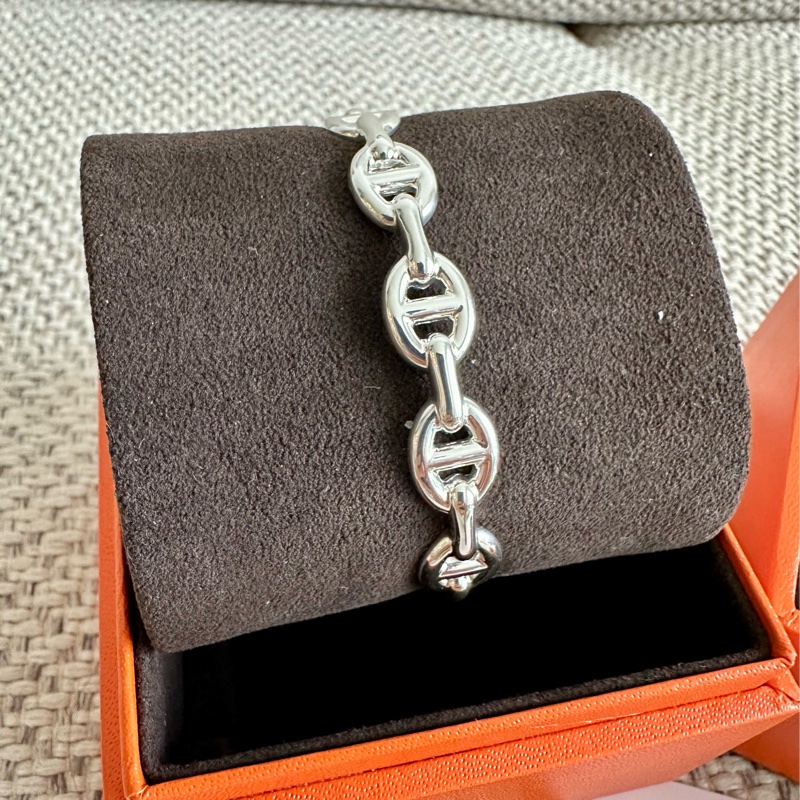 ~~Hermes Chaine d'Ancre Enchainee 豬鼻子銀手環 ~~-6