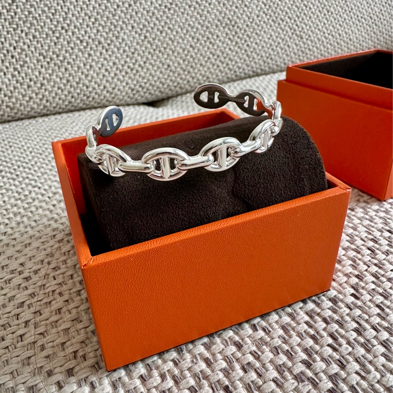 ~~Hermes Chaine d'Ancre Enchainee 豬鼻子銀手環 ~~-7