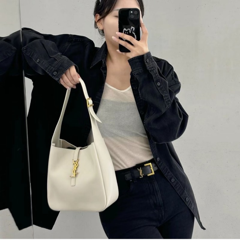 YSL hobo 小號 LE 5A7 baby 白色肩背包-0