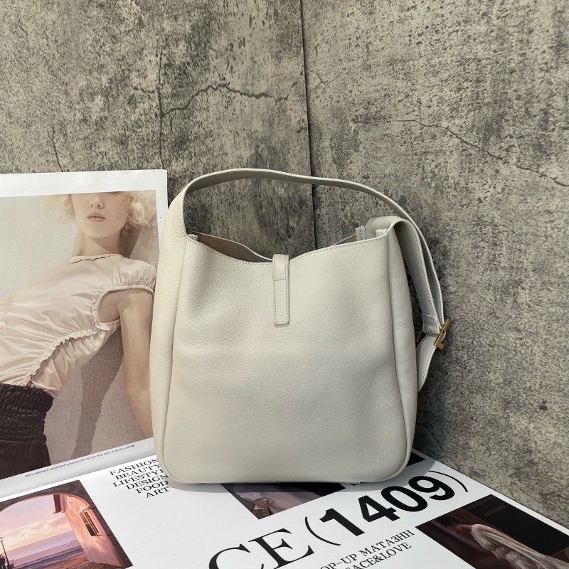 YSL hobo 小號 LE 5A7 baby 白色肩背包-3