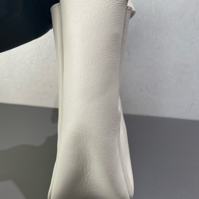 YSL hobo 小號 LE 5A7 baby 白色肩背包-27