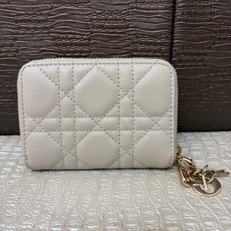 Dior 沙色羊皮Lady Dior Voyageurㄇ拉零錢包-0