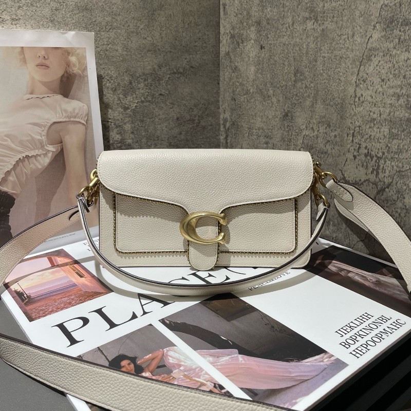 COACH Tabby 26 白色走珠珠鏈經典c信封包-0